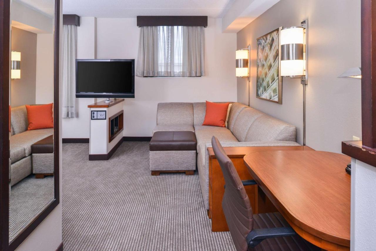 Hyatt Place Herndon Dulles Airport - East Εξωτερικό φωτογραφία